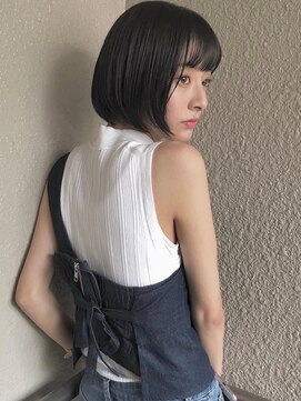 ペレ 渋谷(PELE) R72_切りっぱなしボブ×ダークグレー