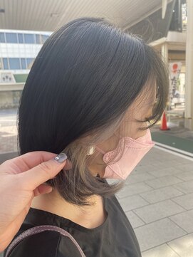 レブル(Re BuLL) 伸ばしかけボブ×ホワイトインナーカラー