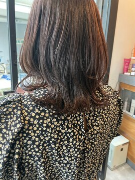 ナンバー ジルバ 立川(N° jillva) センターパート韓国風くびれヘア