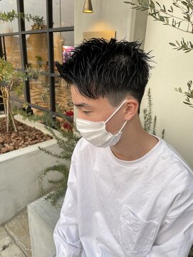 リベラル(liberal) 刈り上げショート　【20代/30代】