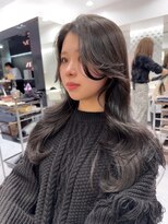 ジーナ 名駅(XENA.) 《xena/中島》お顔周りで作る☆中/韓mixなくびれヘア