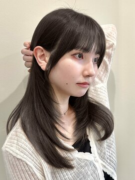 ユニコ(unico) 韓国風/レイヤー/小顔/前髪カット/髪質改善/グレージュ/透明感