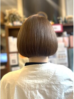 ヒュッゲ ティシーエス 元住吉店(hygge-t.c.s)の写真/ハイライトやインナーカラーもお任せ！頭皮と髪に優しい薬剤で、ダメージレスに理想の髪色を実現◇