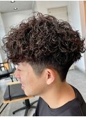 波巻きパーマメンズパーマメンズヘアツーブロックツイストパーマ