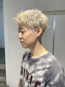 ゼスト パーク(ZEST PARK) ホワイト/スパイキーショート/吉祥寺/櫻本