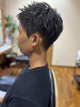 モア美容室 スパイキーショート
