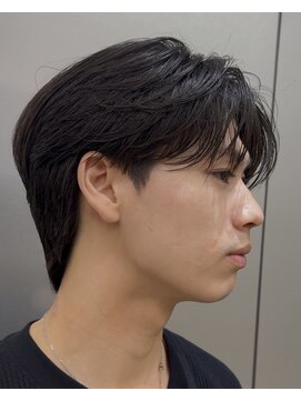 カルム(kalm) メンズセンターパートウルフセンターパートニュアンスパーマ襟足