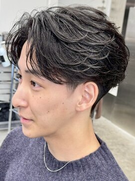 フィフス 渋谷(fifth) 渋谷ニュアンスフェザーパーマ毛流れセンターパートビジネスヘア