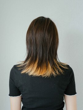 ヘアアンドリラクゼーション シャッセ(Hair&Relaxation SASE) グラデーション×ミディ