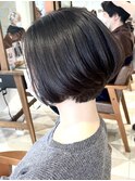 ショートボブ