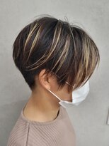 ニィ(2iee.)&nbsp;ベリーショート