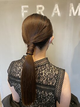 フレーム なんば店(FRAME) ▽タイトローポニー