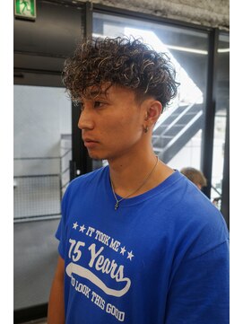 スレイ 西宮(SLAY) スペインカール メンズマッシュ