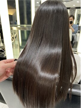 エアー 銀座タワー(AIR) ブルーブラック/くすみカラー/美髪/レイヤーカット　【榛葉】