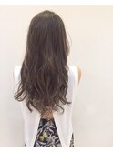 ハイライトで作るグレイッシュカラー♪　