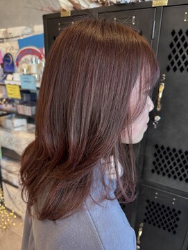 アチーブリス(achieve Liss) ピンクベージュカラー暖色系ゆるふわウェーブミディ