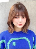 石塚／インナーカラーベージュ韓国くびれレイヤーミディアムボブ