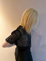 ネウィ 調布(newi)&nbsp;ハイトーンカラー/ホワイトブリーチ/レイヤースタイル