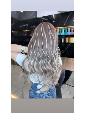 ラピス 渋谷本店(Lapis) エクステハイライト/シールエクステ/髪質改善/グレージュ/ギャル