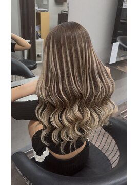 エミーバイモアムー(Emmie byMoremuu) 【RYUKI】エクステグラデーション