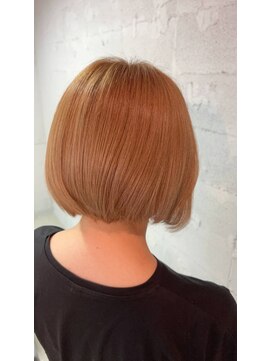 ルミアン(lumian) 上品ブラウンの丸みショート