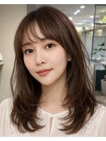 アーツ 新宿(arts)&nbsp;ロングレイヤー×顔まわりレイヤー×外ハネ内巻きの動きヘア
