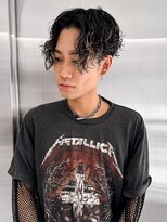 ナイロンバイセレクション(NYLON by Selection.) センターパートスパイラル