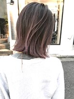 ヨッカ(YOCCA)&nbsp;ボブ　バレイヤージュ　ピンク系