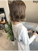 シナモングレージュ