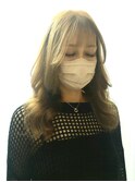 透明感のあるオータムスタイル