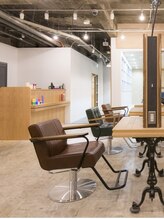 グラ デザイン アンド ヘアー 天王寺店(GRAS DESIGN & HAIR by HEADLIGHT)&nbsp;スタッフ 募集