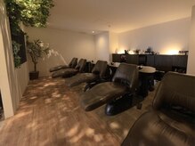 パプス ド コワフュール 甲東園(Pap's de coiffeur)の雰囲気（ヘッドスパ人気＊全台お首元がラクなフルフラットシャンプー台）