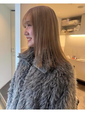 ニコフクオカヘアーメイク(NIKO Fukuoka Hair Make) ワンブリーチでできる柔らかいミルクティーベージュ