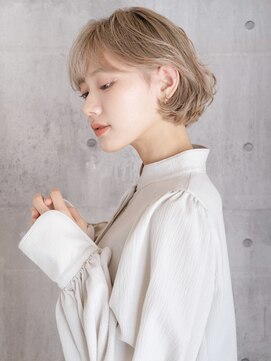 ソト 銀座(soto.) ハイライトカラー/くびれヘア/レイヤーパーマ/ミニボブ[銀座]