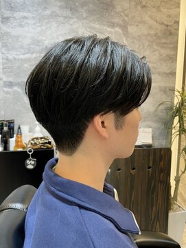 大人のメンズショートヘア◎センターパートスタイル【半谷穂南】