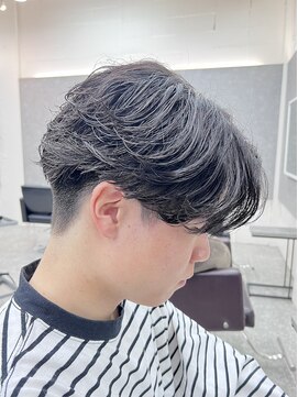 グロップ 町田(GLOP) 圧倒的毛流れフェザーパーマ/メンズパーマ/ニュアンスパーマ