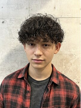 リベルテ グリット(Liberte Grit) メンズ束感マッシュ×スパイラル大学生スタイルチェンジ