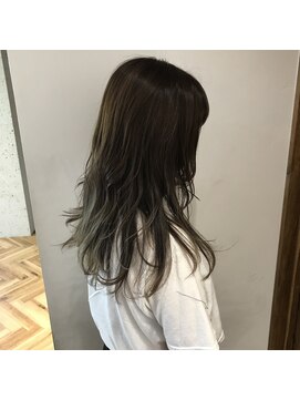 ハニー(HONEY by Chord) ハイライト×透け感グラデーション