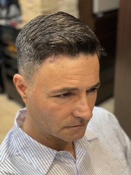 ヘアーモードキクチ 神田日銀通り店 爽やか七三ビジネススタイル