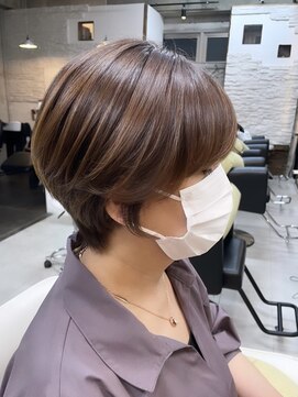 ラストーリア(La storia) 丸み くびれ /ショートボブ