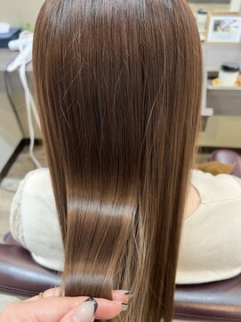 リルーム 伊勢崎店(Re:room) ロングヘア