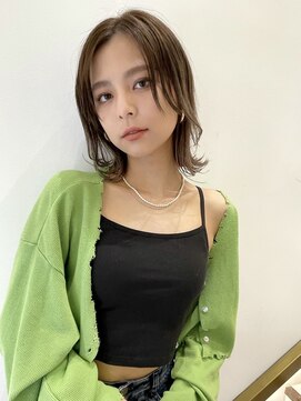 トルネード(TORNADO) フェイスレイヤー くびれヘア コテ巻き風パーマ t71