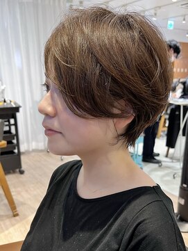 ビューイースト 亀戸 錦糸町(VIEW EAST) 【渡辺】ショートグラデーションカラーペールベージュ