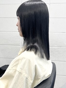 ココ 本八幡(KOKO) #黒髪#小顔#クラゲヘアー#オリーブグレー#ココアベージュ#美髪