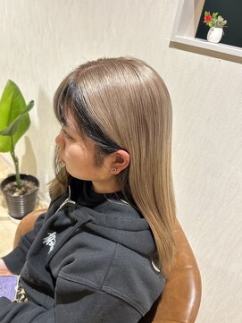 ラトット(Latot) フェイスフレーミングカラー