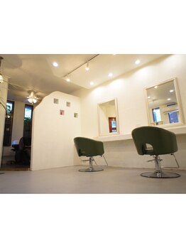 【落ち着ける上質空間】初めての美容室が苦手・人目が気になる方でもリラックスしてお過ごしいただけます◎