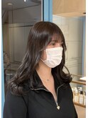 少し暗めなココアブラウン