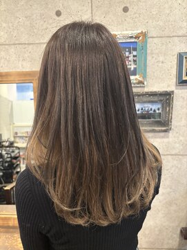 リノ(Lino) セミロングインナー