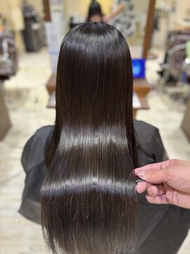 リー ルーチェ 布施(Lee Luce) 髪質改善カラー