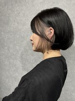 トイロ(toiro.)&nbsp;イヤリングカラー×ボブ